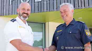 Über 40 Jahre Polizist: Inspektionsleiter (62) geht in Ruhestand und begrüßt Nachfolger