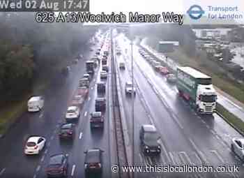 Recap: Congestion on A13 in Newham Way following a crash