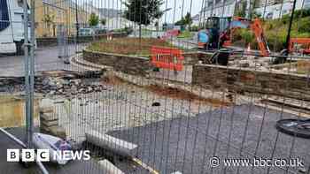Closure of substandard road in Bodmin causes 'havoc'