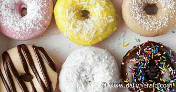 'I kept craving it': Naperville native brings Duck Donuts to his hometown