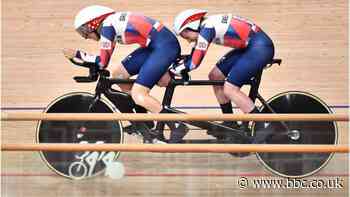 Para-cyclist Schrager sets new world record