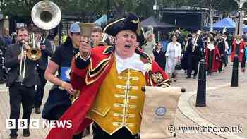 Yorkshire Day marked with mayors' parade through Rotherham