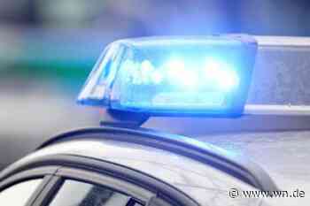 Auto brennt auf der Umgehungsstraße