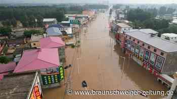 Historischen Regenfälle - weite Teile Chinas stehen unter Wasser