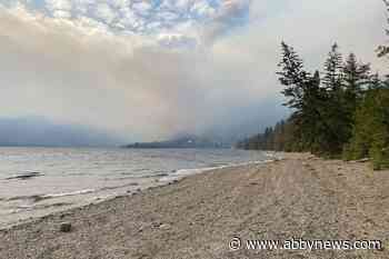 Wildfire burning in North Shuswap threatens structures, evacuation order issued