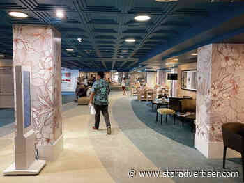 Future looks brighter for two Waikiki commerical landmarks