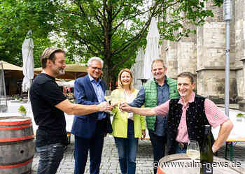 Oberbürgermeister Gunter Czisch eröffnet Ulmer Weinfest