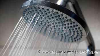 Wann man bei Gewitter besser nicht duschen und baden sollte