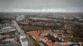 Bittere Wetter-Prognose für Franken: Herbst schlägt voll zu - kommt dann das Sommer-Comeback?