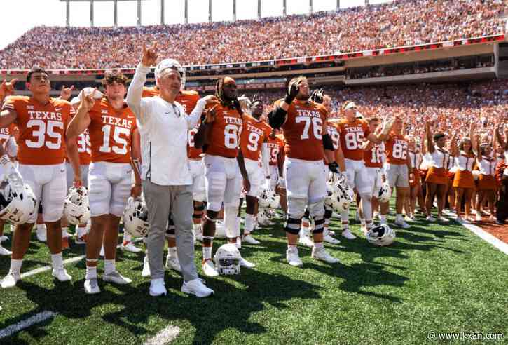 United to offer nonstop flights from Austin for UT-Alabama game