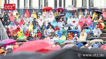 Jenaer Arena-Tagebuch: Wie man mit Rauchern und dem Regen umgehen sollte