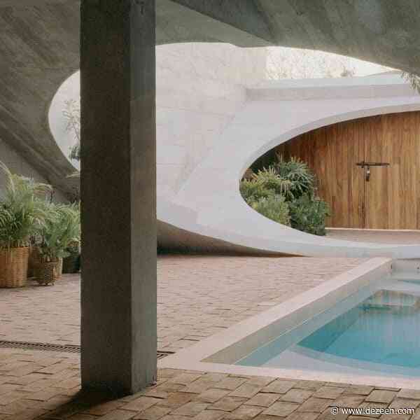 Ludwig Godefroy creates "habitable gardens" using massive skylights in Mexico