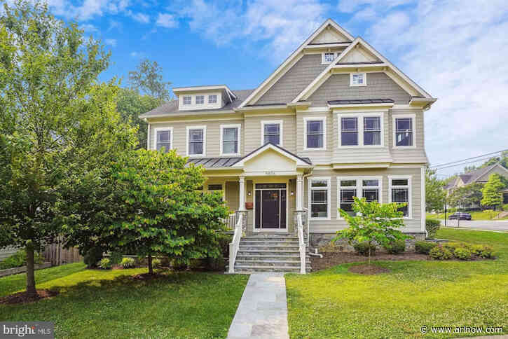 Smallest and largest homes sold in Arlington (July 2023)