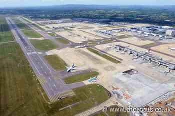 Gatwick: Campaigners raise fears of 'unbearable' noise