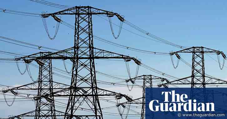 Pay UK households who agree to have power lines nearby, report urges