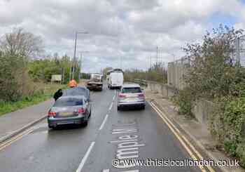 A12 traffic: Congestion after Redbridge crash closes road