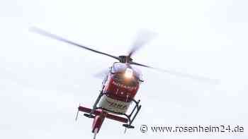 Dachauer (20) kracht mit Motorrad in Leitplanke – Rettungshubschrauber im Einsatz