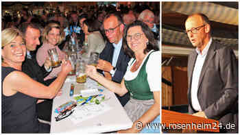 Friedrich Merz liefert in Feldkirchen-Westerham eine hitzige Rede vor den Landtagswahlen