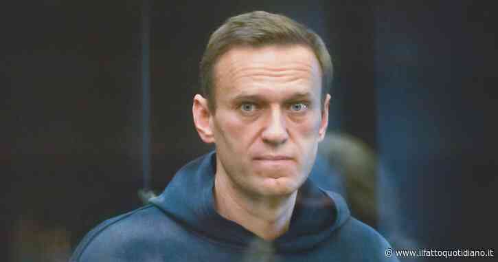 Nuova condanna per Alexei Navalny: 19 anni per “estremismo”. Il dissidente ai russi: “Putin vuole spaventarvi, continuate a resistere”