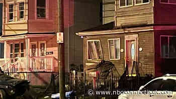 Driver crashed into fence, porch in Hartford