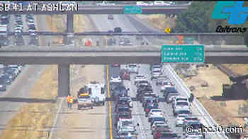 Multi-car crash on Highway 41 in Fresno causing major delays