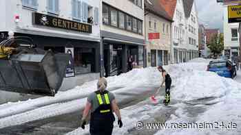 Unwetter in Reutlingen: 30 Zentimeter hohe Hagel-Schicht