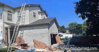 Worker might lose finger after wall collapses near Lake Zurich