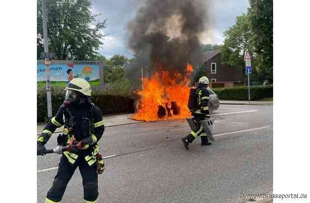 FW-MH: PKW Brand - Zwei Personen mit Verdacht auf Rauchgasintoxikation