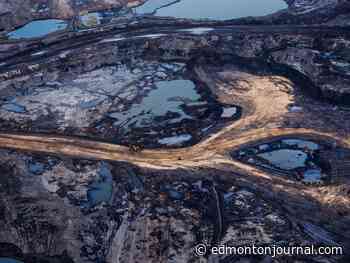 Canadian Oilsands Output Poised to Jump as Pipeline Project Nears Finish