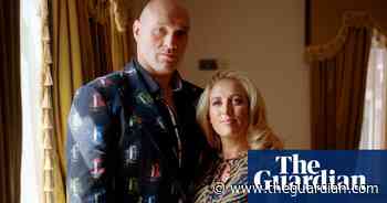 Weekend podcast: at home with world heavyweight champion Tyson Fury, John Crace on Rishi’s climate retreat, and comedian Michelle Brasier on befriending her scammer