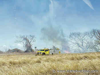 Smoke from brush fire briefly closes Kahului Airport