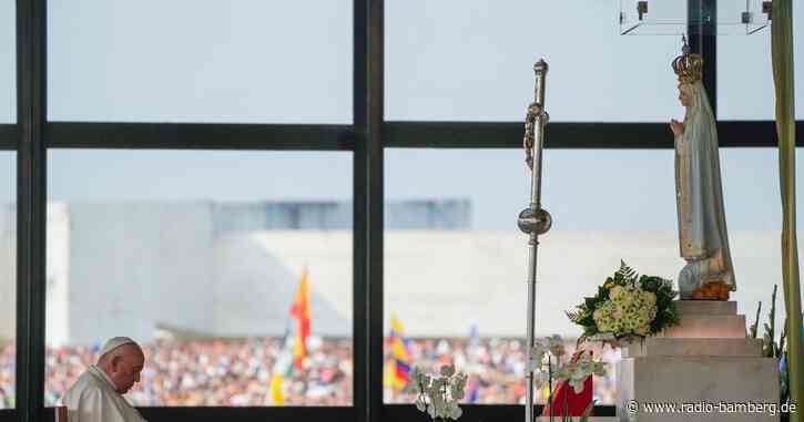 Papst Franziskus besucht Wallfahrtsort Fatima