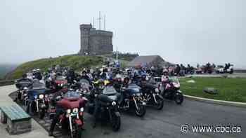 2 motorcycle convoys are headed for Ottawa. One worries it will be mistaken for the other