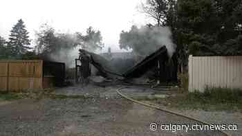 Southwest Calgary garage gutted in early-morning blaze