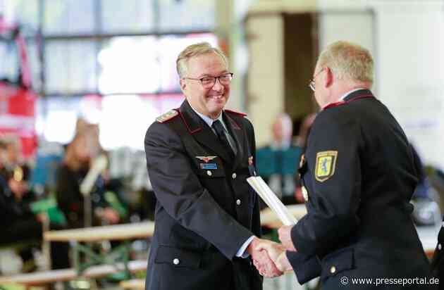 FW Celle: Bernd Müller ist seit 50 Jahren für die Stadt Celle im Einsatz - Besondere Ehrung am Donnerstag!