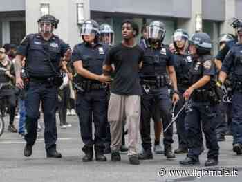 New York: disordini per il maxi raduno organizzato dallo YouTuber