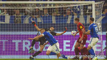 Schalke 04 gegen Kaiserslautern im Live-Ticker: Frühe Führung und Torwart-Rot