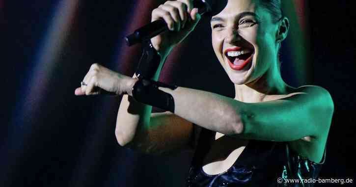 Gal Gadot profitiert bei Filmarbeiten von Armeezeit