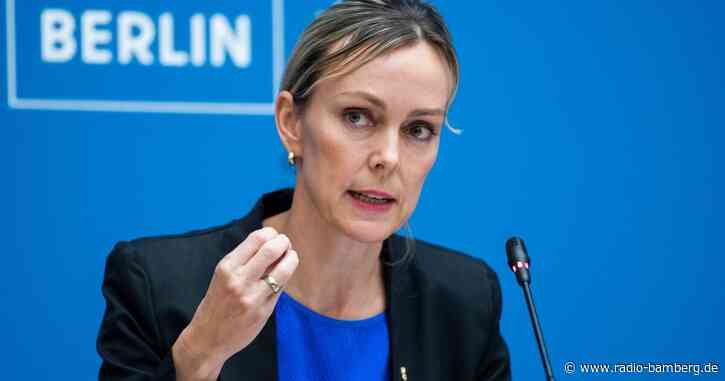 Plagiatsvorwürfe: Berliner Senatorin lässt Arbeit prüfen