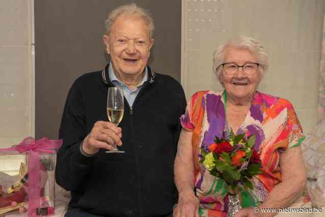 Briljanten huwelijksgeluk