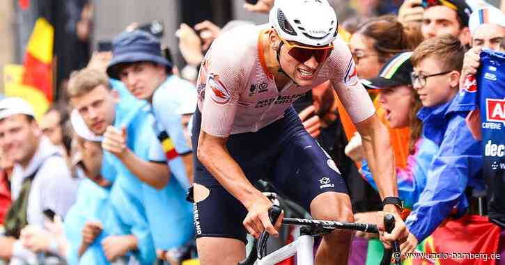 Trotz Sturz im Regen: Van der Poel rast auf den WM-Thron