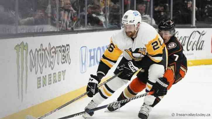 Canadiens trade for trio of Penguins players as part of three-team trade