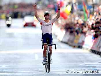 Mondiali ciclismo, immenso Van der Poel, cade ma vince lo stesso. Bettiol ripreso nel finale
