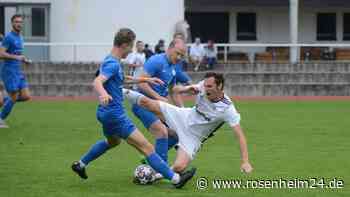 In der Fußball-Bezirksliga Ost war einiges los: Turbulente Schlussphase und wildes Spiel