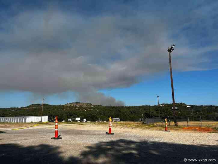 'Fleeing for our lives': Hays County residents, businesses recount escaping 400-acre Oak Grove Fire