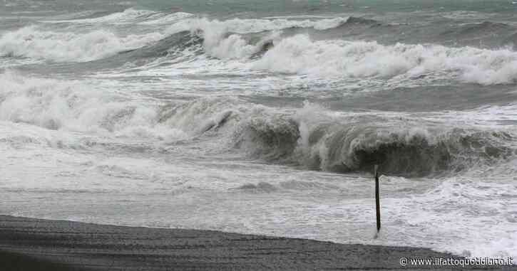 San Vincenzo, 36enne muore annegato: si era tuffato in mare per salvare due ragazzini