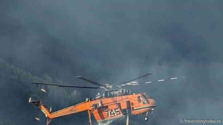 Fires on both sides of Adams Lake in B.C. prompt evacuation orders