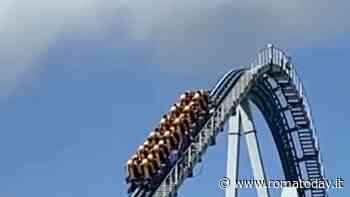 Blackout a Castel Romano, salta la corrente e si bloccano le montagne russe del parco divertimenti