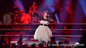 Kelly Clarkson Turns ‘Piece by Piece’ Into an Empowering, Post-Divorce Anthem