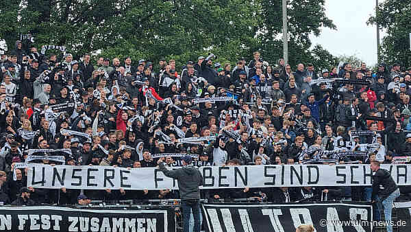 Ulmer D-Block verwendet Buchstaben in fragwürdiger Grafik auf Banner